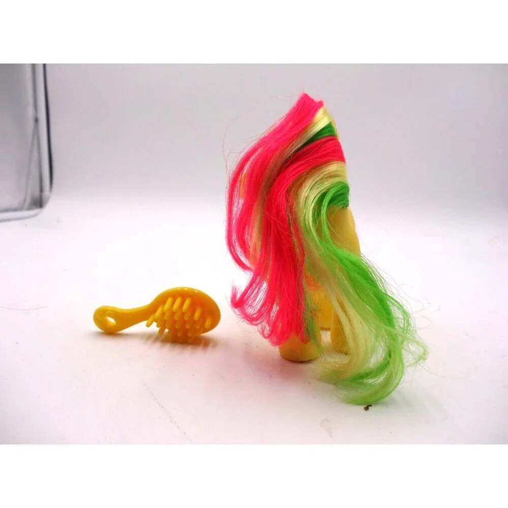 My Little Pony G3 Butterfly‎ Island Dazzle Bright Kiwi Tart with Brush